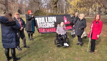 Kampanja „One Billion Rising“ / „Milijarda ustaje protiv nasilja nad ženama“