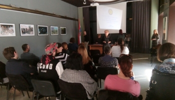 Edukacija korisnika usluge osobne asistencije i osobnih asistenata